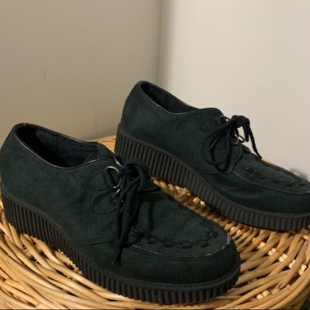 Forest Green Creepers